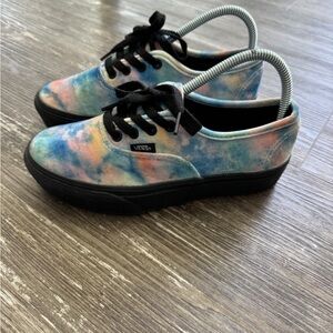 Vans Platform Women Sz 7 Velvet Tie Dye Lace Up Shoes Skate Sneaker Trash Hobo